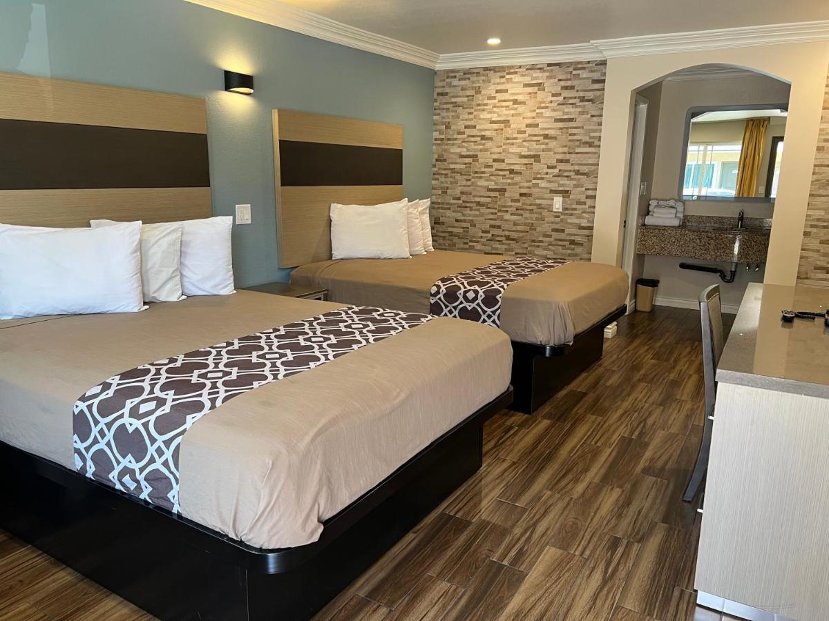 Industry Inn & Suites La Puente Extérieur photo