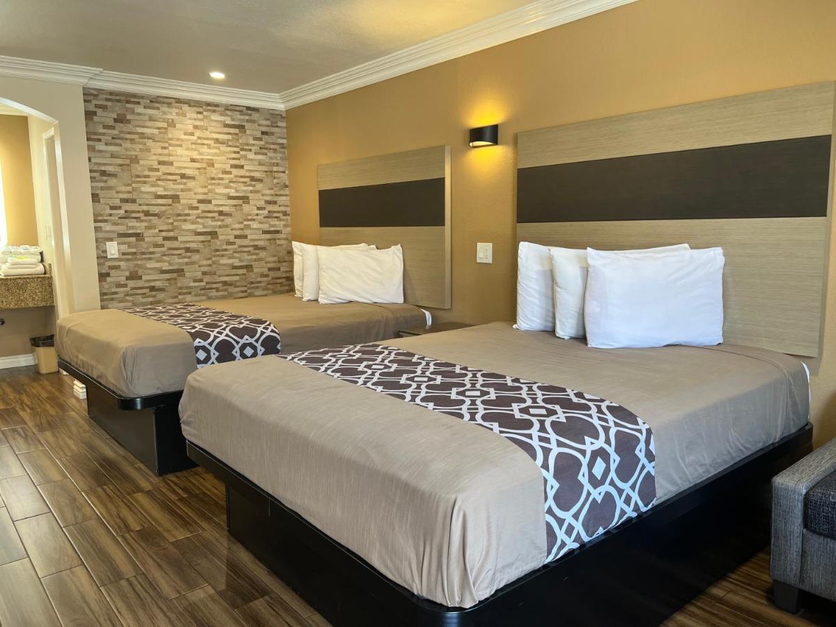 Industry Inn & Suites La Puente Extérieur photo