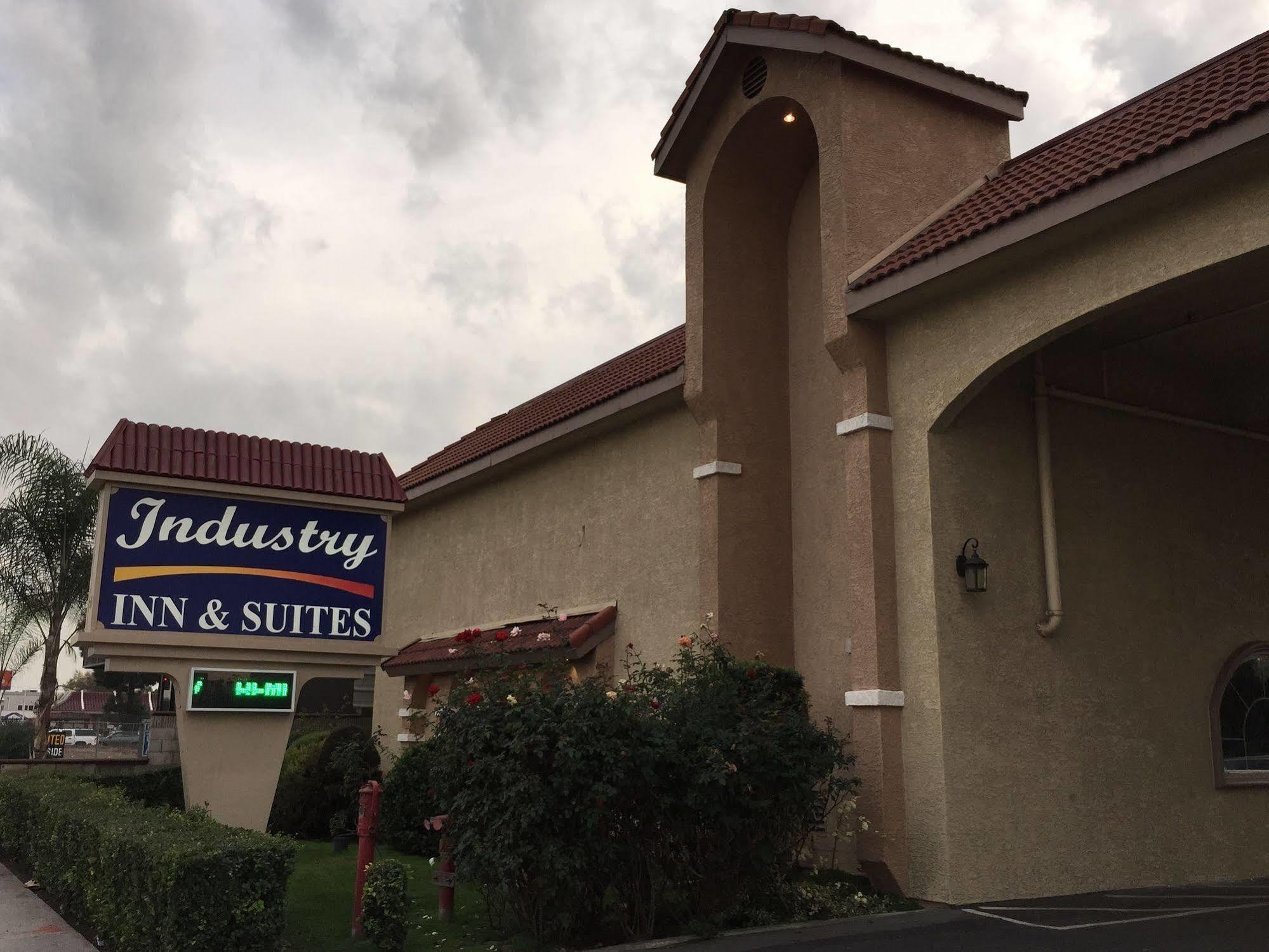 Industry Inn & Suites La Puente Extérieur photo
