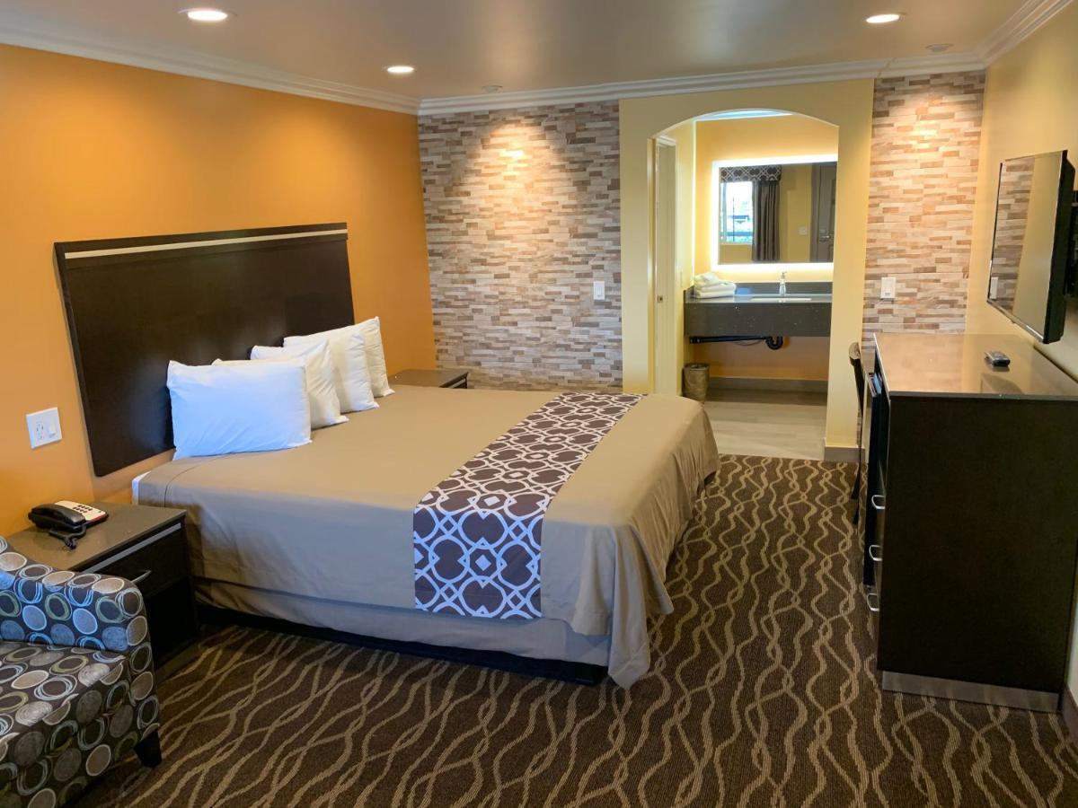 Industry Inn & Suites La Puente Extérieur photo